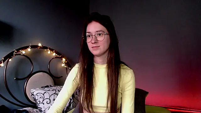 wow  kelly online show from March 12, 2025, 2:23 pm