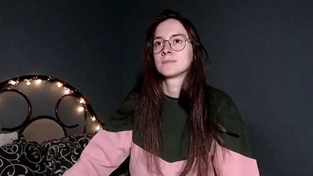 wow  kelly online show from October 19, 2025, 1:56 pm