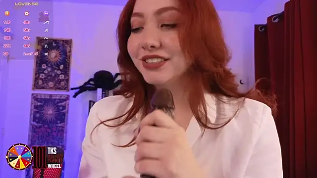 LilyVelvett online show from September 27, 2025, 4:17 am