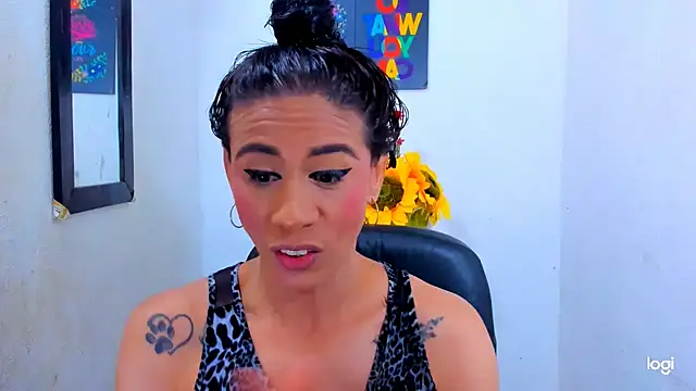 juanblakbigcock online show from December 2, 2025, 4:13 pm