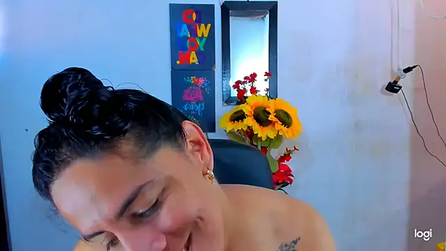 Snapshot of juanblakbigcock chatting on July 10, 2026, 2:41 pm juanblakbigcock online show from July 10, 2026, 2:41 pm