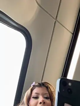 Snapshot of jackelinuh chatting on February 19, 2026, 2:24 pm jackelinuh online show from February 19, 2026, 2:24 pm