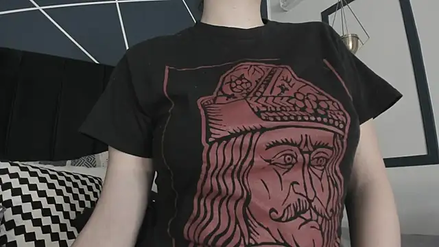 Adeelinee online show from January 25, 2025, 7:39 pm