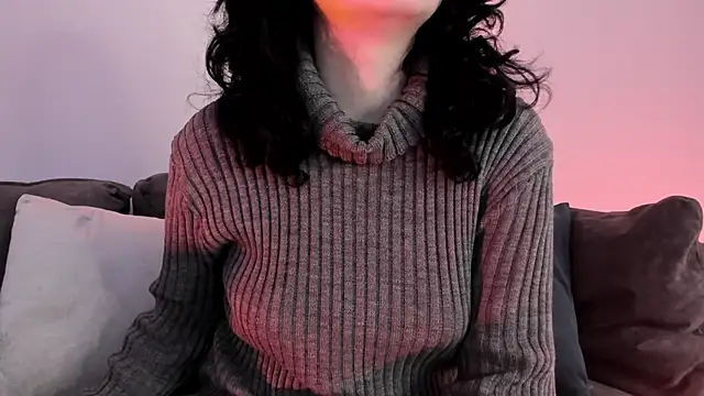 Adeelinee online show from March 7, 2025, 8:00 pm