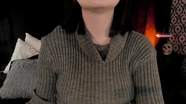 Adeelinee online show from January 7, 2026, 7:49 pm