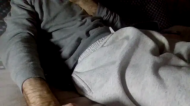 VersGuy24 online show from February 27, 2026, 12:05 pm