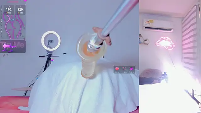 Snapshot of Abigail_Girl__ chatting on March 6, 2026, 4:58 pm Abigail Girl online show from March 6, 2026, 4:58 pm