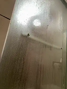 El Gizmo online show from January 3, 2025, 6:14 pm