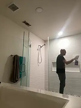 El Gizmo online show from February 9, 2025, 5:54 pm