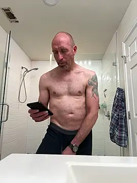 El Gizmo online show from March 11, 2025, 8:41 am