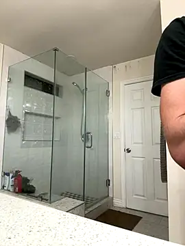 El Gizmo online show from September 20, 2025, 8:15 am