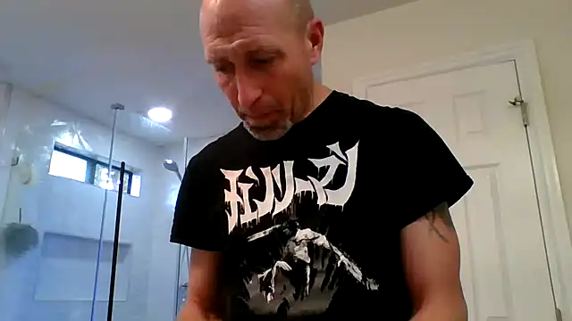 El Gizmo online show from March 5, 2026, 5:42 pm