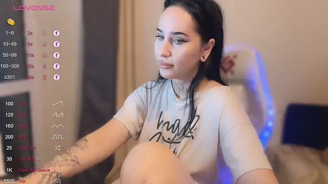 AnastasiaSun online show from October 9, 2025, 6:06 pm