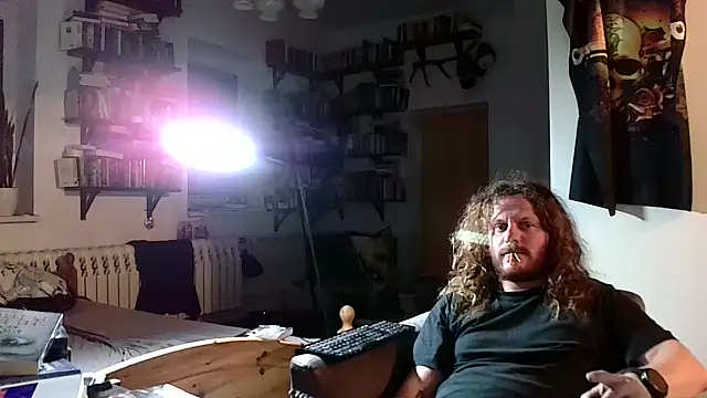 Snapshot of sunr1sa chatting on January 3, 2025, 6:46 pm sunr1sa online show from January 3, 2025, 6:46 pm