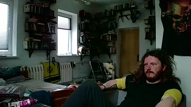 Snapshot of sunr1sa chatting on March 12, 2025, 4:13 pm sunr1sa online show from March 12, 2025, 4:13 pm