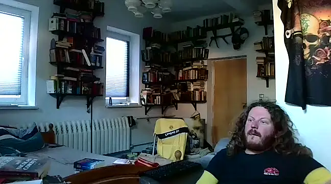 Snapshot of sunr1sa chatting on March 17, 2025, 4:33 pm sunr1sa online show from March 17, 2025, 4:33 pm