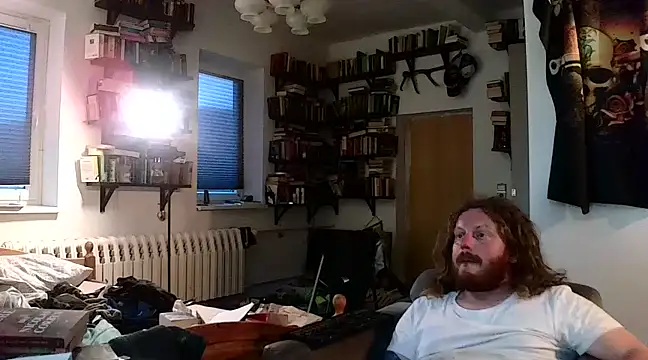 Snapshot of sunr1sa chatting on March 21, 2025, 5:34 pm sunr1sa online show from March 21, 2025, 5:34 pm