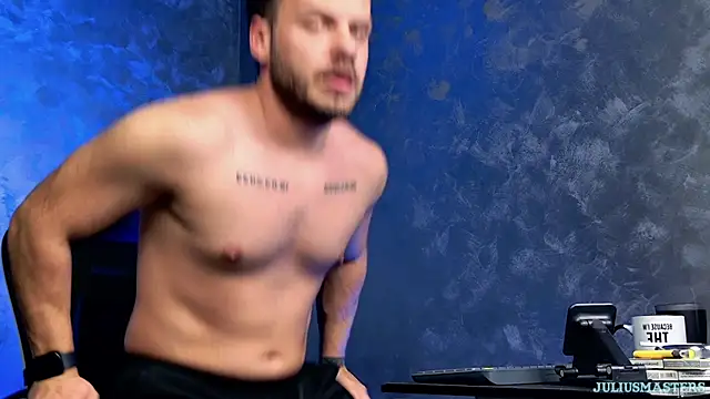 juliusmasters online show from February 24, 2026, 8:29 pm