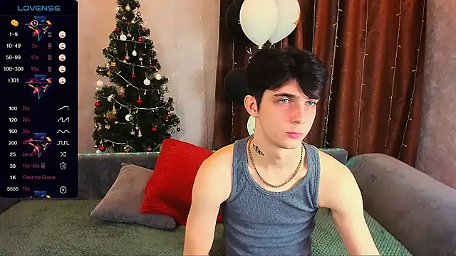 Aaron Boom online show from December 27, 2024, 1:43 am