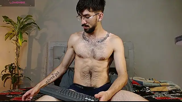 Mr WhiteCock online show from March 12, 2025, 12:26 pm