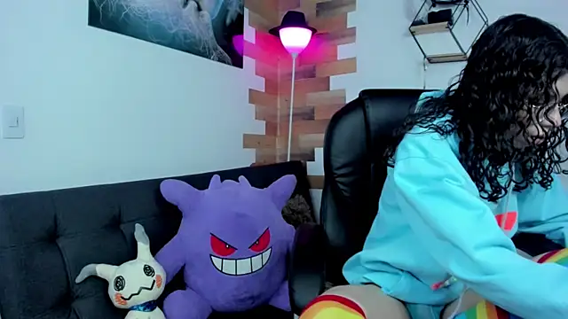 Angel Dust18 online show from December 13, 2024, 8:47 pm