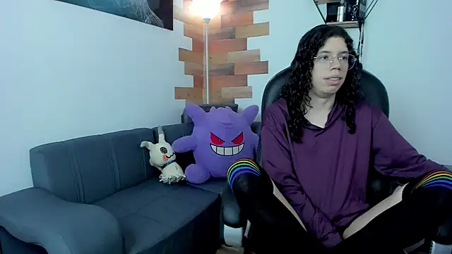 Angel Dust18 online show from March 3, 2025, 8:32 pm