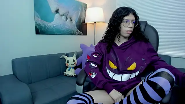 Angel Dust18 online show from October 6, 2025, 2:47 pm