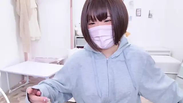 841 yayoi online show from February 23, 2025, 12:37 pm