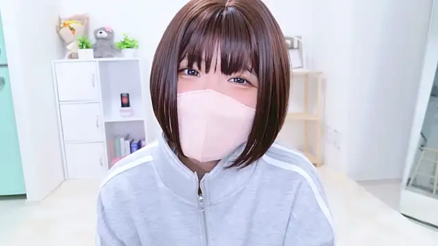 841 yayoi online show from October 11, 2025, 1:09 pm