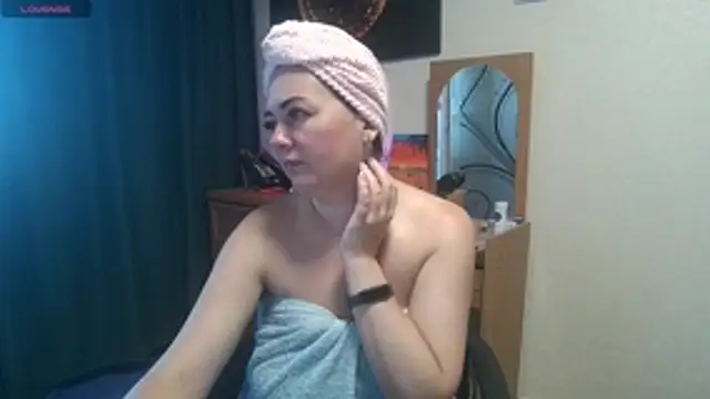 Snapshot of JuliaMorganss chatting on July 12, 2026, 6:04 am JuliaMorganss online show from July 12, 2026, 6:04 am