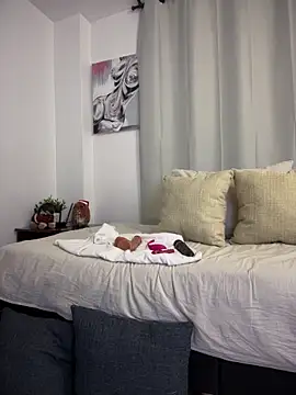 Rae Lil White online show from February 7, 2025, 11:24 pm