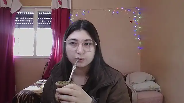Snapshot of imsohornydacom chatting on July 22, 2026, 2:31 pm imsohornydacom online show from July 22, 2026, 2:31 pm