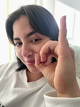 sukhakunis1 online show from February 23, 2025, 7:38 pm