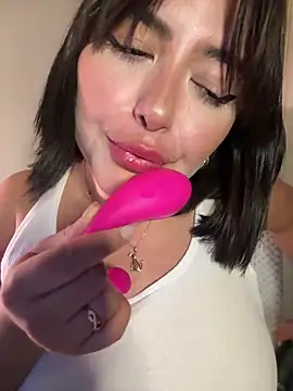 sukhakunis1 online show from March 9, 2025, 1:25 am