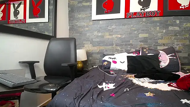 dayadubey  online show from September 18, 2025, 10:06 am