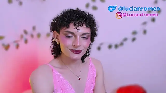 lucianromero online show from December 29, 2024, 9:39 am