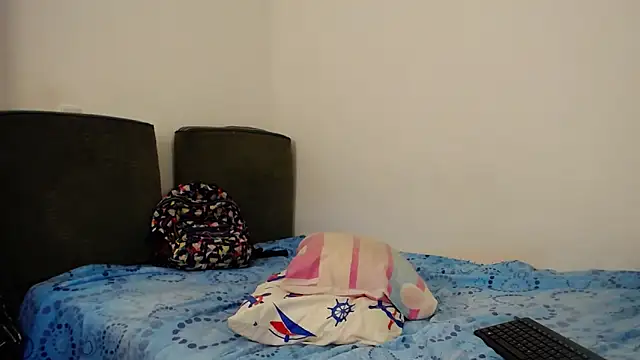 Snapshot of ZoeKuipers13 chatting on March 11, 2025, 9:15 pm ZoeKuipers13 online show from March 11, 2025, 9:15 pm