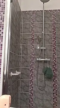 Snapshot of pachapeter chatting on November 14, 2025, 6:17 pm pachapeter online show from November 14, 2025, 6:17 pm