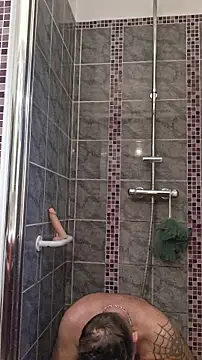 Snapshot of pachapeter chatting on December 1, 2025, 3:39 pm pachapeter online show from December 1, 2025, 3:39 pm