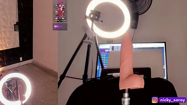 nickky   online show from December 18, 2024, 7:26 am