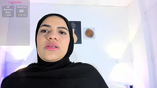 Umarani  online show from November 6, 2025, 6:31 pm