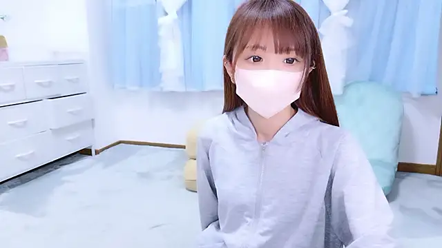 shihori s2 online show from November 5, 2025, 12:05 pm