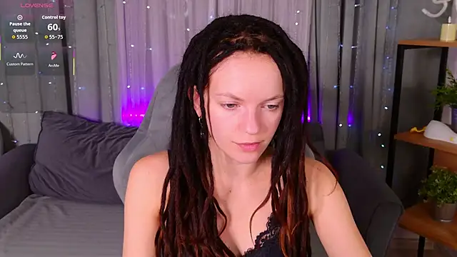 CoreyJane online show from May 17, 2026, 5:05 am
