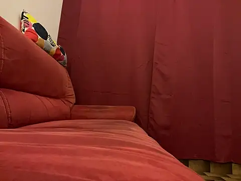 Snapshot of porompomperro chatting on February 15, 2025, 9:04 pm porompomperro online show from February 15, 2025, 9:04 pm