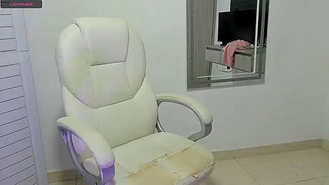 dahian carter online show from October 20, 2025, 1:22 pm