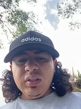 DanielGomez9 online show from July 25, 2026, 2:58 pm