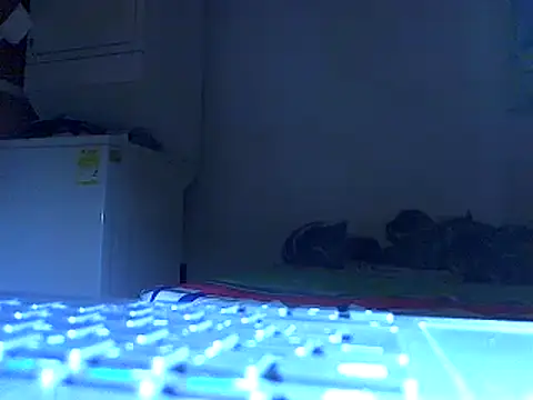 Ian zaenzz online show from November 23, 2025, 11:59 pm