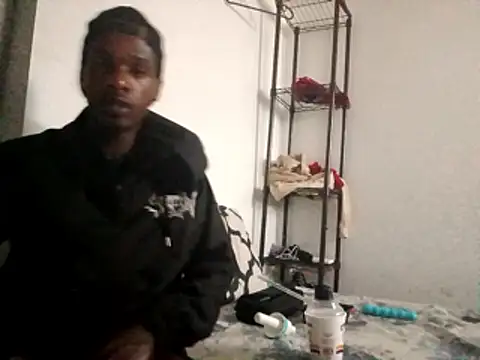 Puffgettingstuffed online show from April 8, 2026, 8:14 am