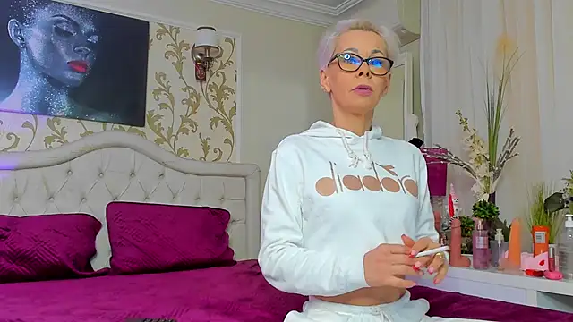 RosaCatalleya online show from March 20, 2025, 4:29 am