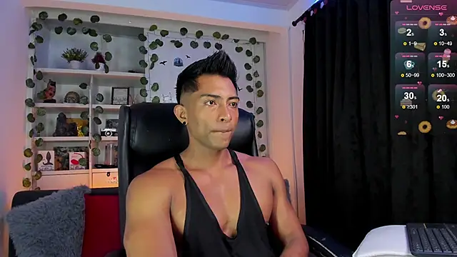 Couple muscle1 online show from December 29, 2024, 10:57 pm